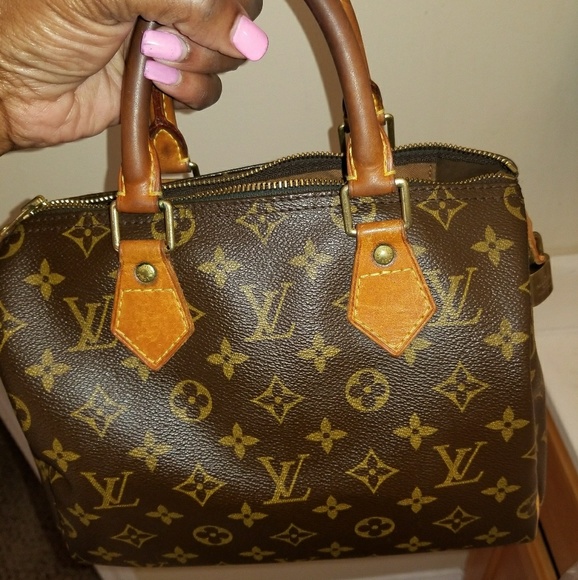 Authentic LV Speedy - Picture 3 of 5